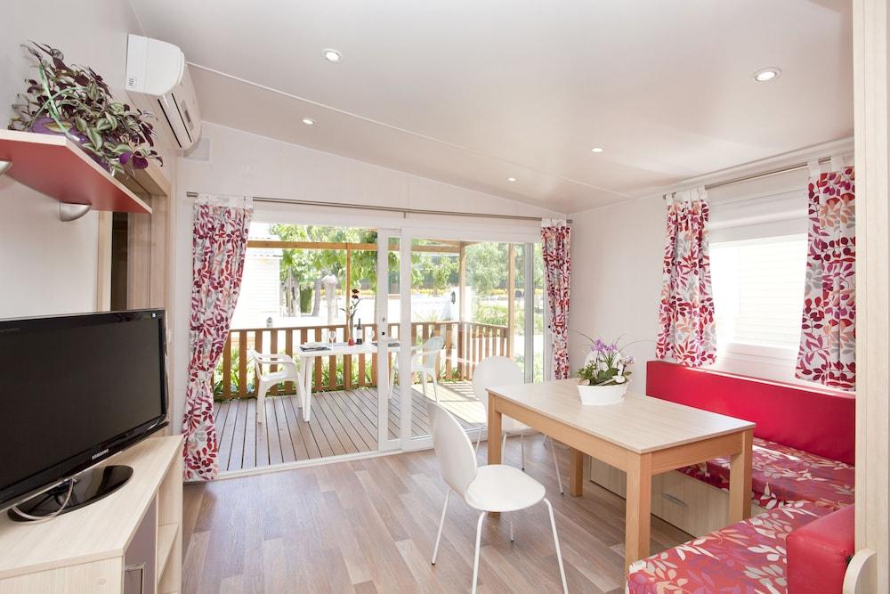La Siesta Salou Resort & Camping Campsite 2*